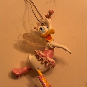 Daisy Duck Disney world park vintage exclusive ballerina fairy wings ornament